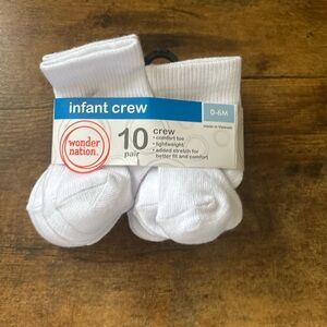 Wonder Nation Infant Crew Socks - Classic White